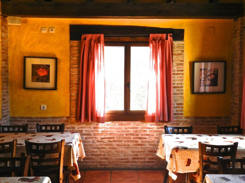 Hostel El Lago, Caceres Jaraiz de la Vera Eksteriør bilde